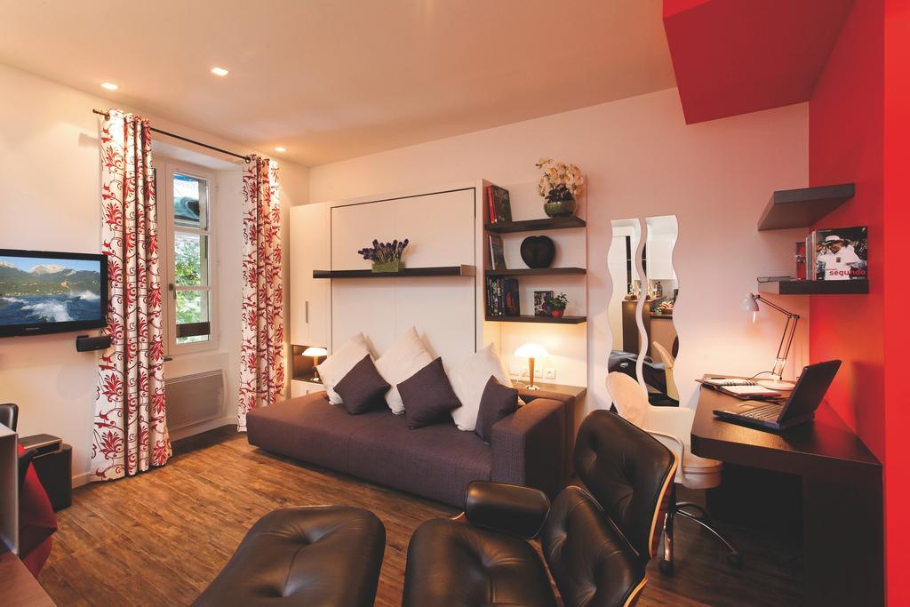 Studio La Savoyarde - Vision Luxe Menthon-Saint-Bernard Ruang foto