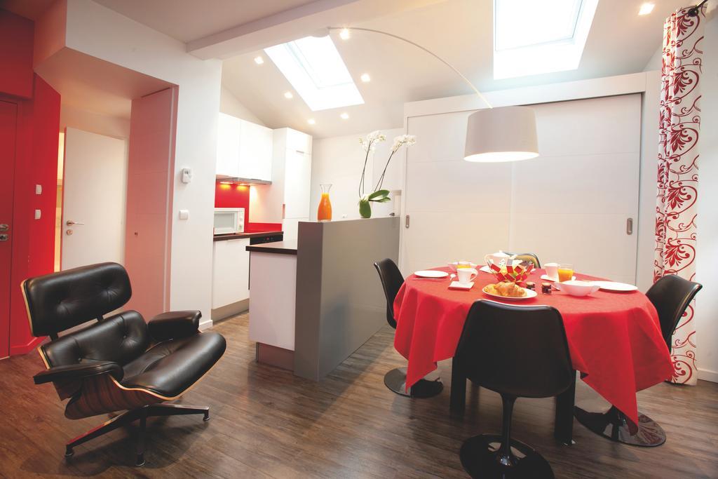 Studio La Savoyarde - Vision Luxe Menthon-Saint-Bernard Ruang foto